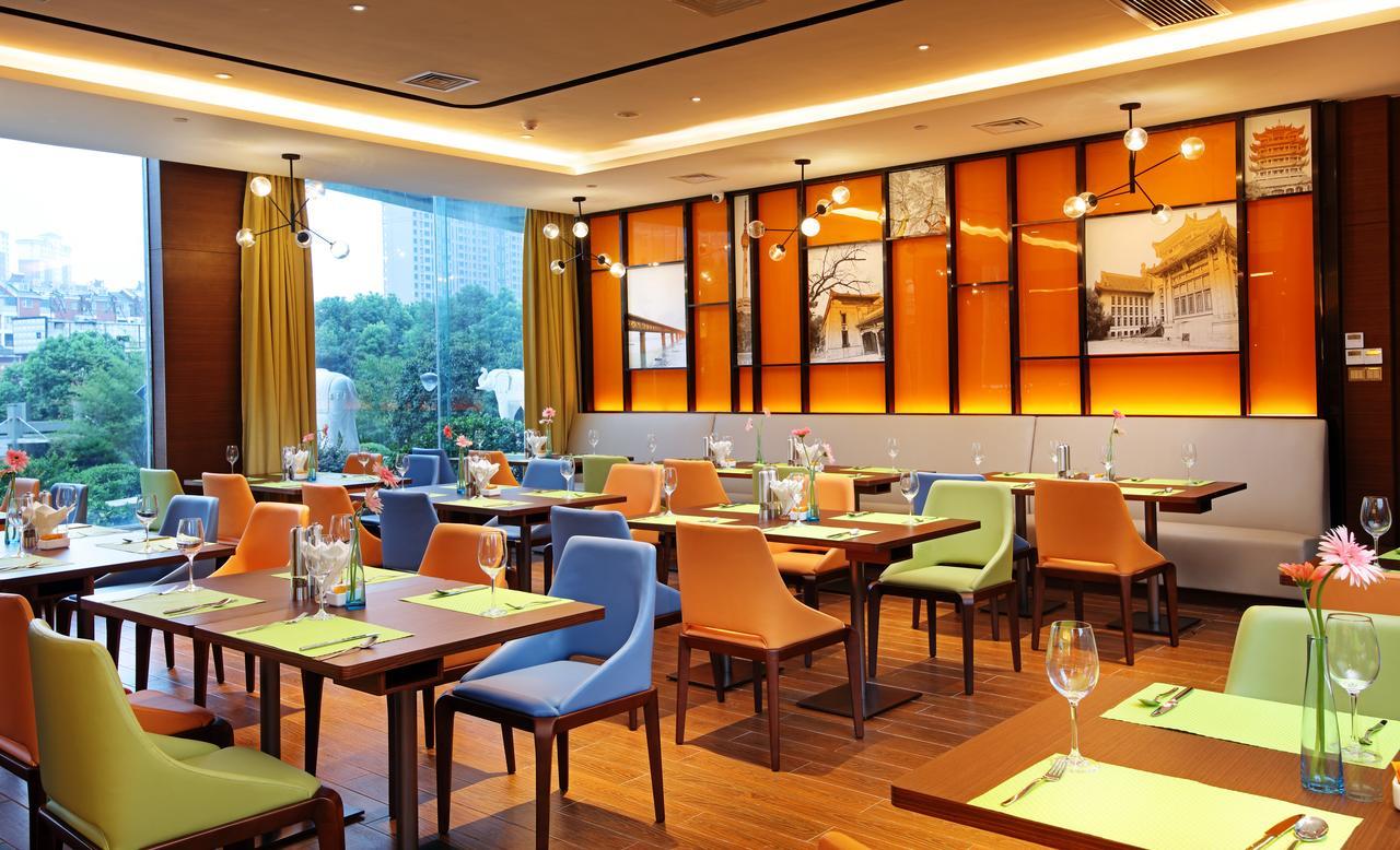 Hampton By Hilton Wuhan Tianhe Airport East Dış mekan fotoğraf